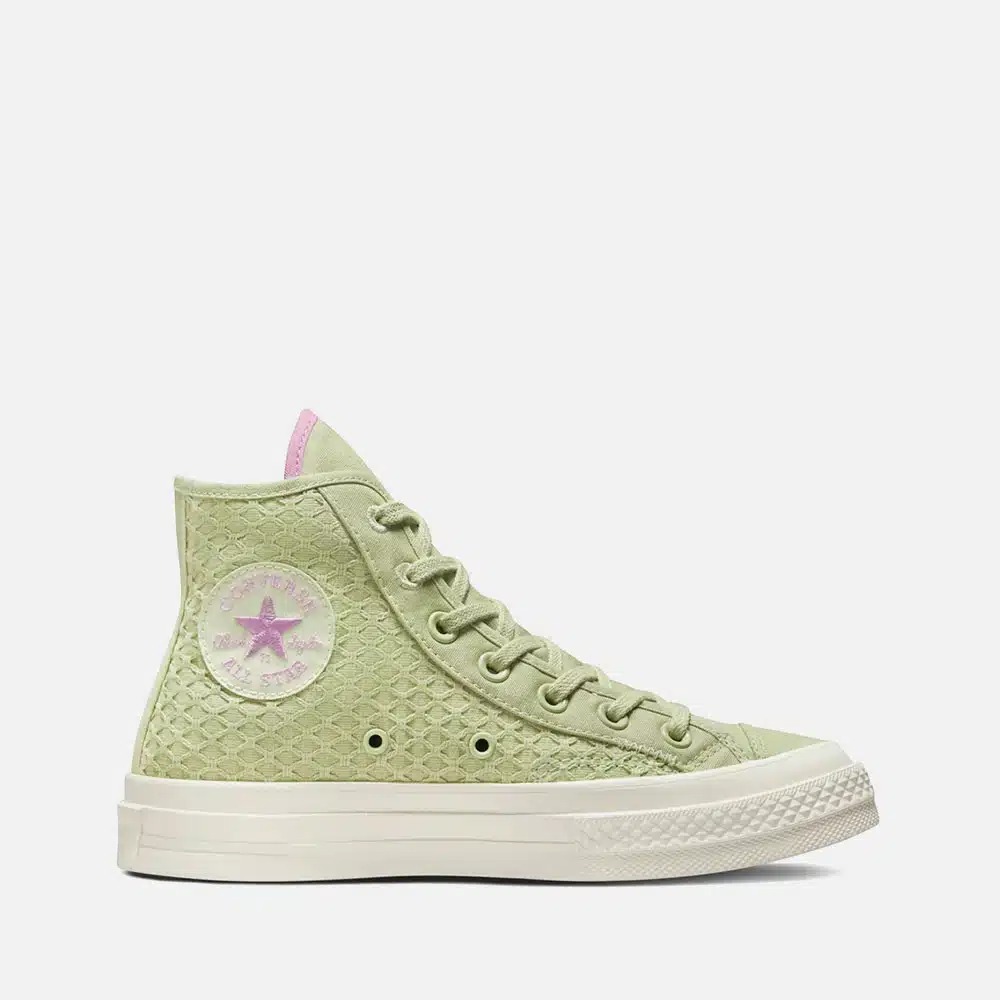 CHUCK 70