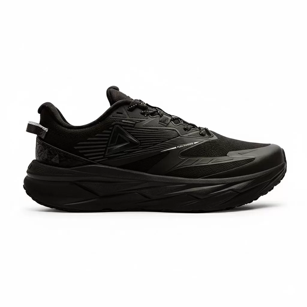 TRAINING RUNNING SHOES
