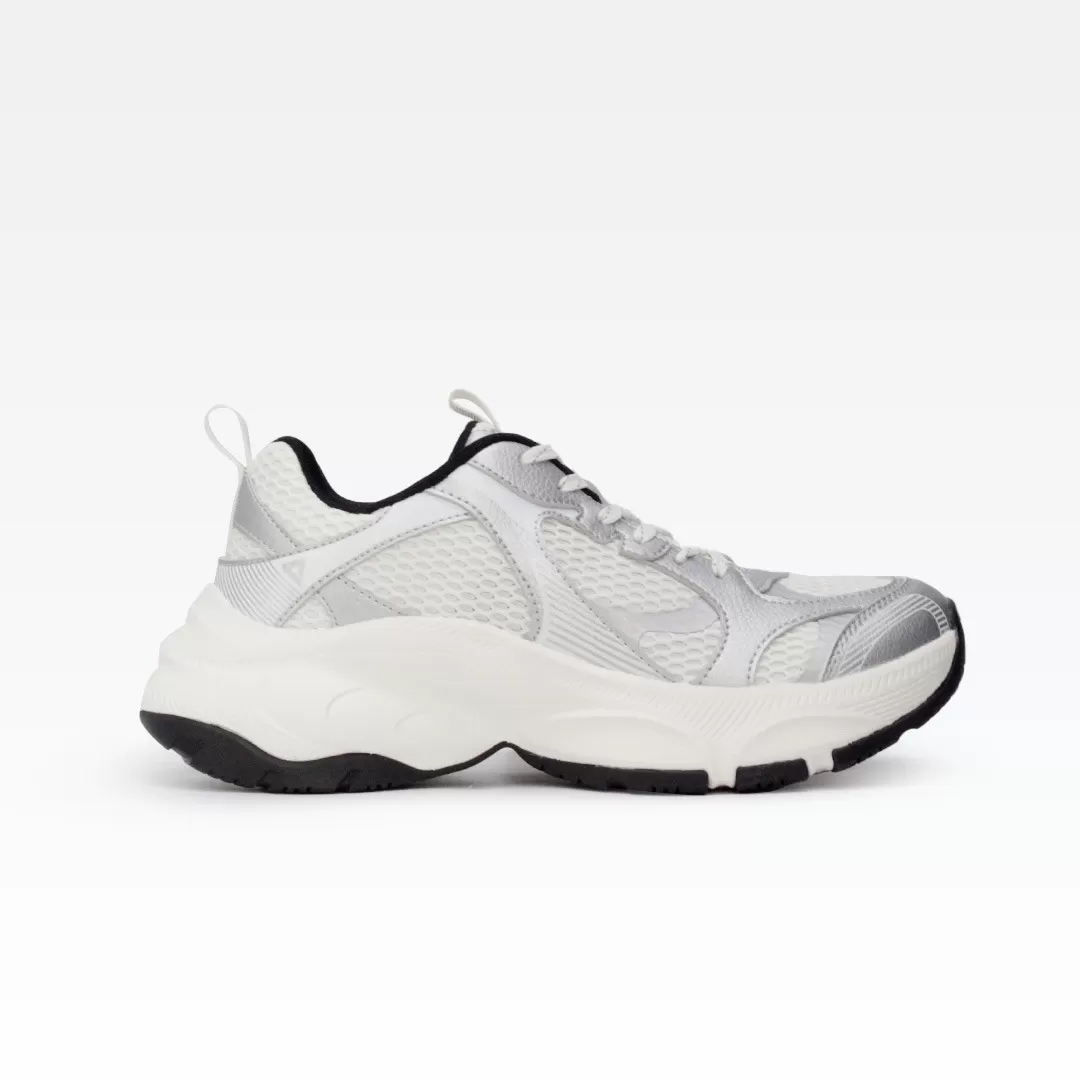 SPORTS SHOES-WHITE/SILVER